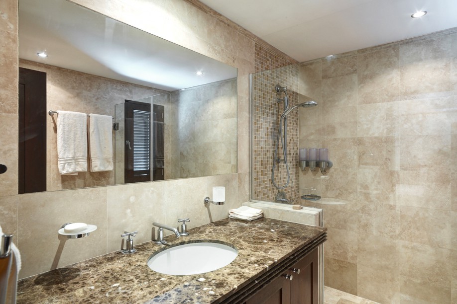 moderne badkamer, st.james, Barbados, 6 personen, luxe villa appartement, vakantie Barbados