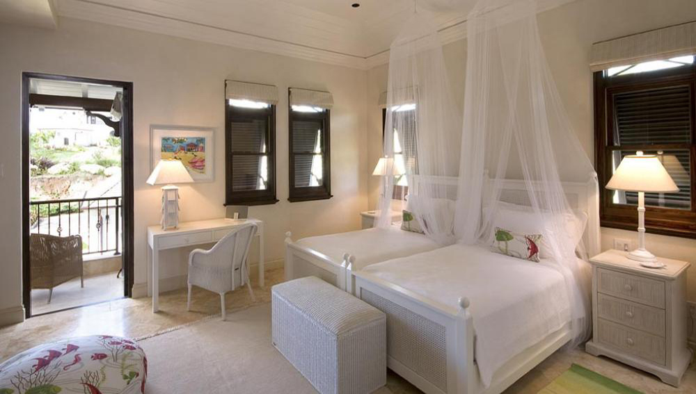 Slaapkamer met twee eenpersoonsbedden, 6 personen, Apes Hill Club Barbados, golf vakantievilla 