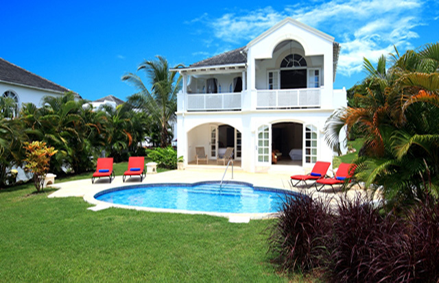 = Luxe vakantievilla, prive zwembad aan golfpark Westmoreland, Mullins Beach