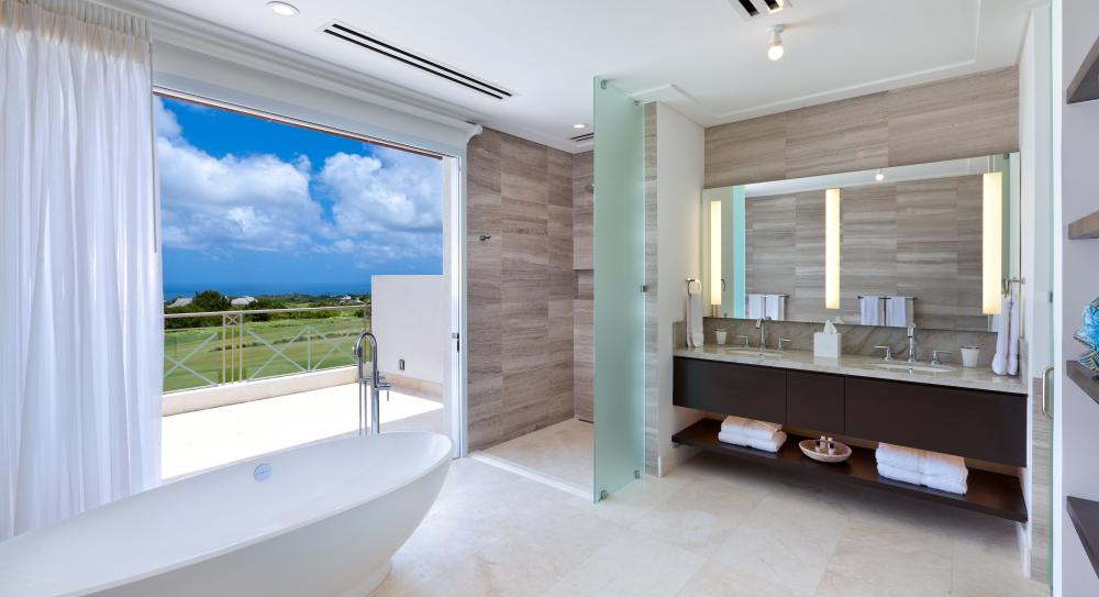 Luxe badkamer met bad, 10 personen, Apes Hill Club, Barbados
