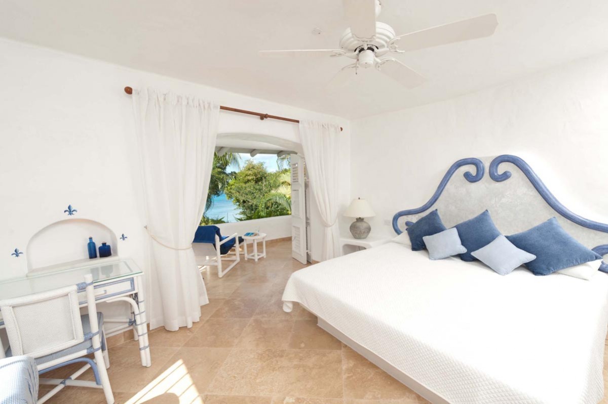 Slaapkamer met balkonnetje, 6 personen, resortvilla, Merlin Bay, Barbados